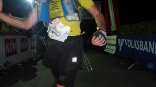Arrivo con stretta di mano