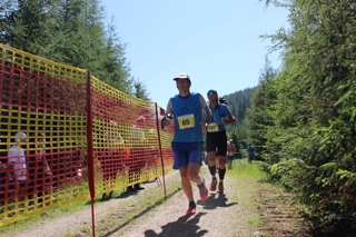 Primo checkpoint dopo 1h e 47